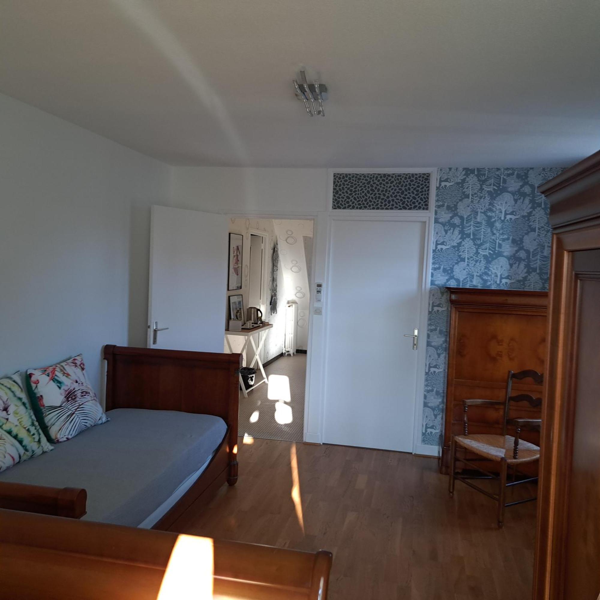 Un Air Moulinois Bed & Breakfast Moulins  Ngoại thất bức ảnh